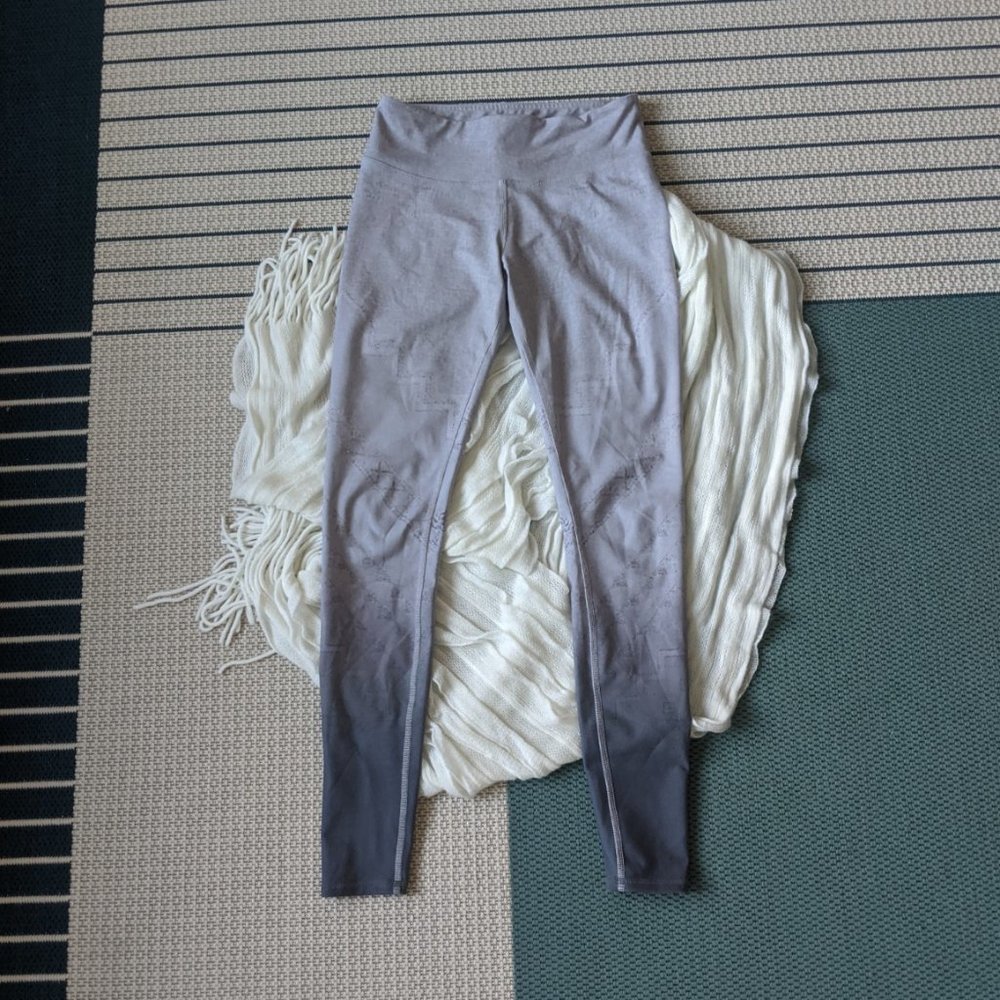 ALO Yoga Pants
